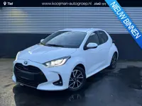 Toyota Yaris 1.5 Hybrid Dynamic LED, Lichtmetalen velgen, Adaptieve cruise control, Achteruitrijcame
