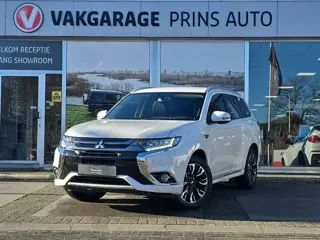 Mitsubishi Outlander 2.0 PHEV Executive Edition | NAVI | CLIMA | CAMERA | STOELVW. | KEYLESS 4418