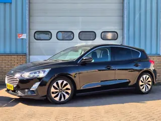 FORD FOCUS 1.0 TITANIUM