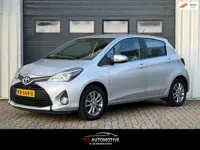 Toyota Yaris 1.3 VVT-i Dynamic NAVI / CRUISE / 6 BAK !
