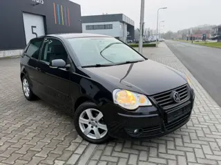 VOLKSWAGEN POLO 1.2 UNITED / CRUISE CONTROL