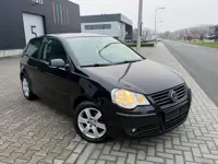 VOLKSWAGEN POLO 1.2 UNITED / CRUISE CONTROL