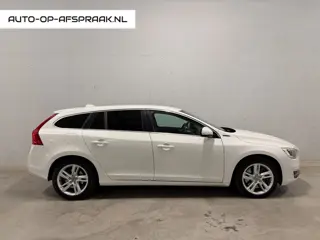 Volvo V60 2.4 D6 AWD Plug-In Hybrid Summum Leer Memory Stoelverw Navi