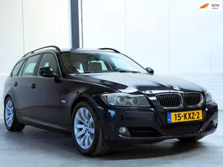BMW 3-serie Touring 325i Business Line|Org NL|Trekhaak