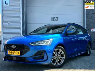 Ford Focus Wagon 1.0 EcoBoost Hybrid ST Line|NL auto|Parkeersensoren