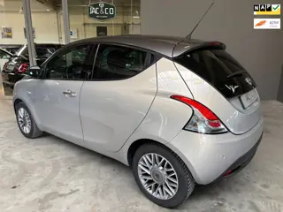 Lancia Ypsilon 0.9 TwinAir Platinum Airco NL-NAP