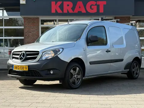 Mercedes-Benz Citan 109 CDI Extra Lang - AIRCO - Trekhaak - EURO 6 - drie zitplaatsen -schuifdeur - 