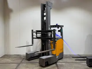 Jungheinrich ETVQ Triplex 8,7M Freelift Vorkversteller ACCU 2024 HL1215