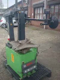 Bandenapparaat met hulparm Bosch TCE4420 12 tot 23