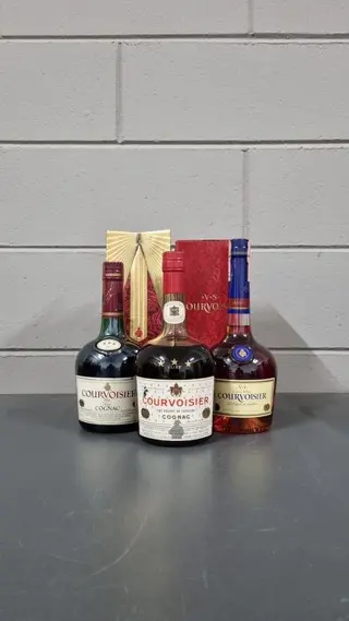 Courvoisier - Cognac Trois Etoiles / Three Stars - b. Jaren