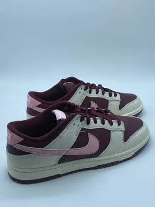Nike - Dunk Low Retro PRM Valentine’s Day - Sneakers -