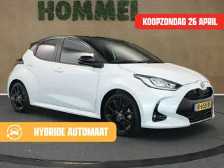 Toyota Yaris 1.5 Hybrid Bi-Tone - 100% ONDERHOUDEN! - NAVIGATIE - STOELVERWARMING - KEYLESS ENTRY & 