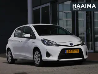 Toyota Yaris 1.5 Full Hybrid Aspiration | Trekhaak voor fietsendrager | Achteruitrijcamera | Climate