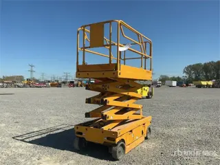 Haulotte Electric Compact 10 Scissor Lift (bj 2018)