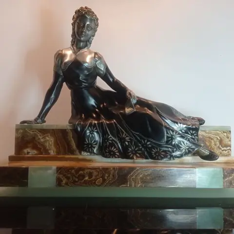 Armand Godard - Beeld