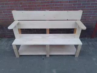 Te koop 3 x nieuwe houten tuinbanken