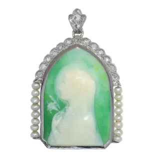 Art Deco pendant of Mary in green relief with pearls, circa 1920