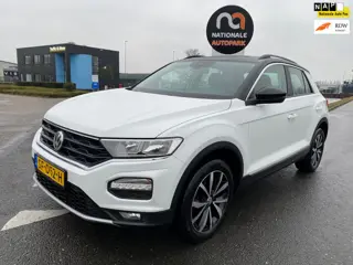 Volkswagen T-Roc 2018 * 1.0 TSI Style * PANORAMA * DEALERONDERHOUDEN * SPOT PRIJS !!