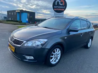 Kia Cee'd 2010 * 1.4 CVVT X-ecutive * APK * SPOT PRIJS !!