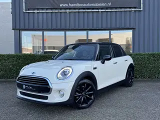 MINI Mini 1.5 Cooper 136pk Aut. 5 Deurs Chili Serious Business Led koplampen Navigatie 61dkm!!