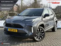 Toyota Yaris Cross 1.5 Hybrid 115 Active plus | Stoel- stuurverwarming | Keyless | Camera | PDC V+A 