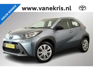 Toyota Aygo X 1.0 VVT-i MT Play Apple Carplay, Android auto, Parkeercamera