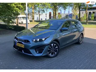 Kia Ceed Sportswagon 1.6 GDI PHEV DynamicPlusLine Plug in Carplay Navi Lm Camera