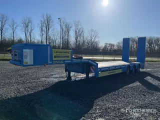 AYHAN UNSAL WONDERFUL Tri/A Lowboy Trailer (bj 2026)