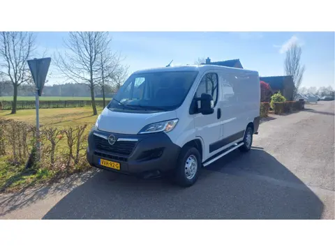 Opel Movano 2.2D 120 L1H1 3.3t CLIMA/NAVI/CARPLAY BJ 2023 Noodloop?