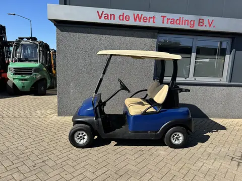 Golfcar CLUBCAR PRESEDENT 2 zitter Golfkar Golfcart 2005 Met Lader