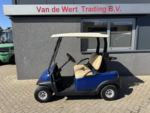 Golfcar CLUBCAR PRESEDENT 2 zitter Golfkar Golfcart 2006 Met Lader