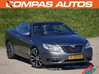 Lancia Flavia 2.4 Cabrio Automaat | Premium Audio | Leder