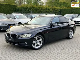 BMW 3-serie 320i EfficientDynamics Edition Upgrade Edition Sport|Nieuwe Ketting + Klepseals|Leder|Na