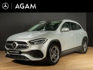 Mercedes-Benz GLA 250 e AMG Line | Panorama dak