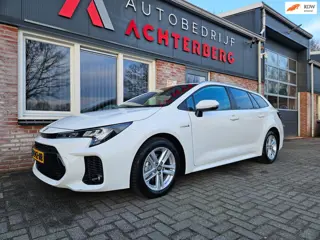 Suzuki Swace 1.8 Hybrid Style Trekhaak! Navigatie! Camera! Airco/Clima! Nette Auto! Cruise Control!