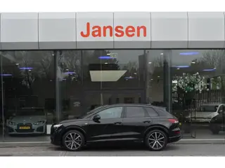 Audi Q4 e-tron 50 quattro S edition 77 kWh | CARPLAY | ACC | ALCANTARA | CAMERA | MATRIX LED | NAVI 