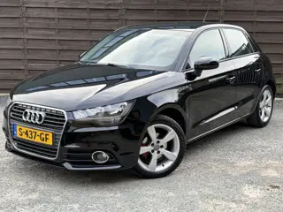 Audi A1 Sportback 1.2 TFSI Ambition / Ketting vv. / Stoelverwarming / NAV / CLIMA