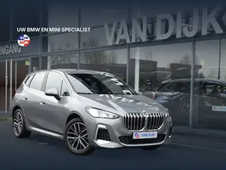BMW 2 Serie Active Tourer 225e M Sportpakket Adaptief M-onderstel Sportstoel DAB Parkeerhulpsysteem 