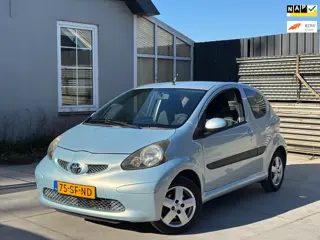 Toyota Aygo 1.0-12V Sport | Nieuwe APK | Goed onderhouden | Airco | El. Ramen | NAP | Trekhaak | Spo