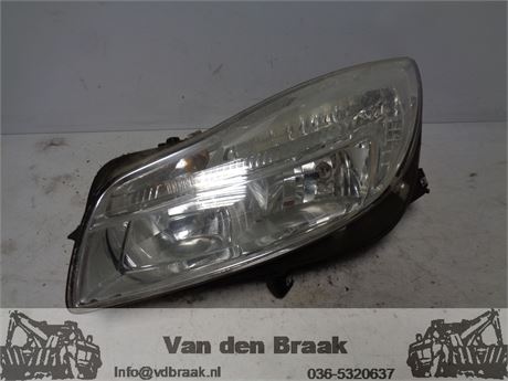 Opel Insignia Sports Tourer 2009-2013 Koplamp links