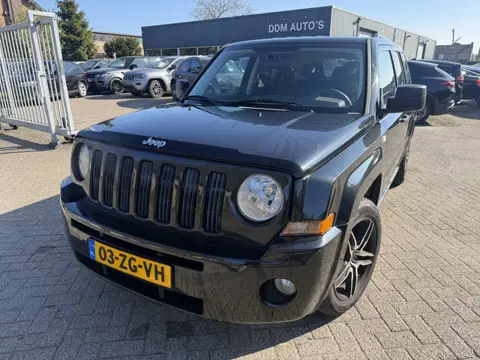 Jeep Patriot 2.4 Limited leder/navi (bj 2008)