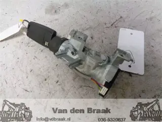 Seat Leon 2013-2017 Kontaktslot