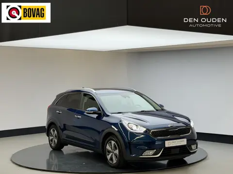 Kia Niro 1.6 GDi Hybrid ExecutiveLine | Carplay | Leer | Trekhaak | All weatherbanden | Cam achter |