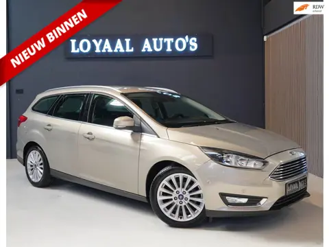 Ford Focus Wagon 1.0 Titanium | NAVI | AIRCO | CRUISE | TREKHAAK | PDC | NAP | APK.