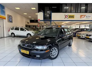 Volvo V40 2.0 Europa (bj 2003)