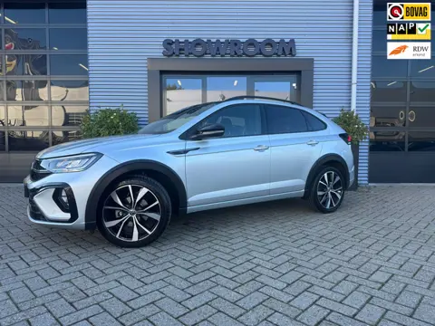 Volkswagen Taigo 1.0 TSI R-Line Automaat |Apple Carplay|Navi|Stoelverwarming|Camera