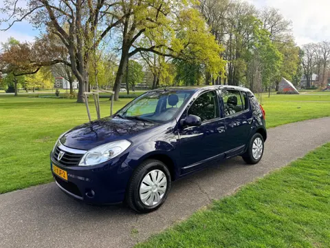 Dacia Sandero 1.2 Lauréate Lage km stand EERSTE EIGENAAR