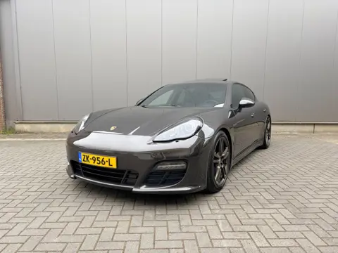 Porsche Panamera 4.8 4S