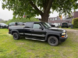 Chevrolet CHEVROLET Silverado 4x4 dubbel cabine LPG G3 YOUNGTIMER 26 jaar