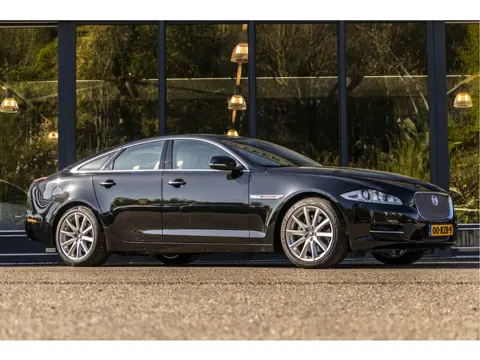 Jaguar XJ 5.0 V8 Portfolio (bj 2010, automaat)